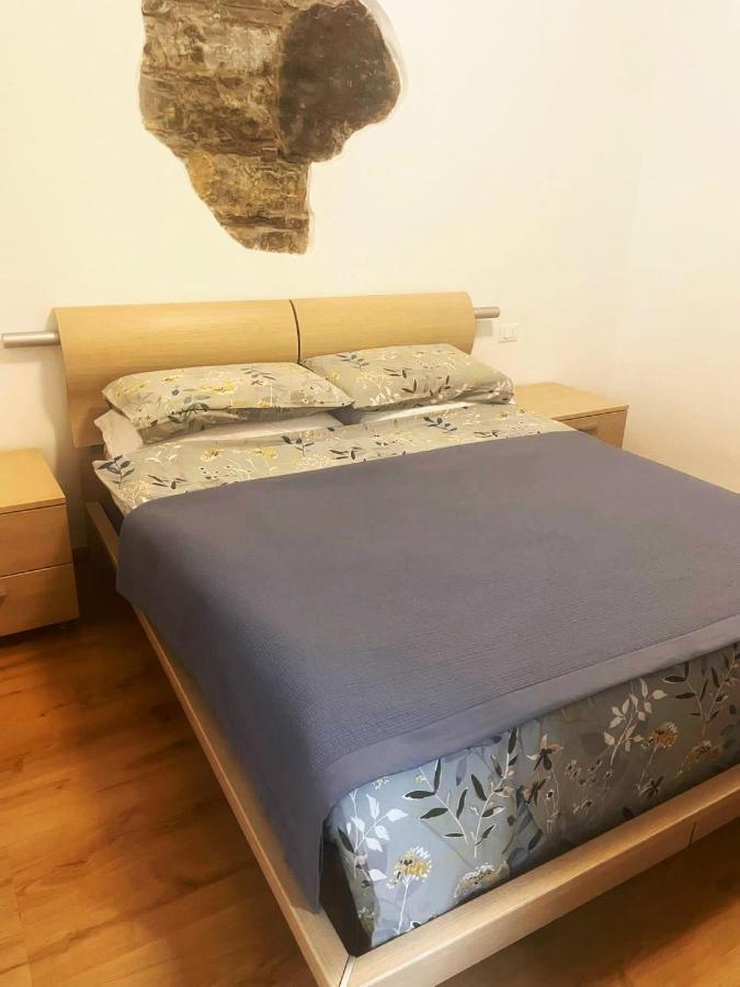 Piccolo Appartamento Nel Cuore Di Trieste Exteriör bild